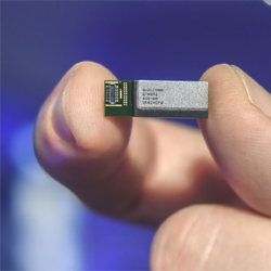 5G : Qualcomm dévoile sa nouvelle antenne qui augmentera le débit de nos smartphones 5G : Qualcomm dévoile sa nouvelle antenne qui augmentera le débit de nos smartphones