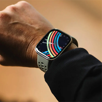 Amazfit Bip 6 : une montre connecte  pour les sportifs  moins de 80 euros