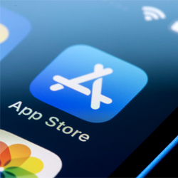 Apple iOS 17.2 : l'installation d'applications depuis les boutiques tierces pourrait être enfin possible sur iPhone Apple iOS 17.2 : l'installation d'applications depuis les boutiques tierces pourrait être enfin possible sur iPhone