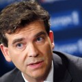 Arnaud Montebourg envisage une hausse des forfaits de 20 centimes par mois