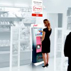 Free lance une borne interactive pour souscrire à ses offre mobiles Free lance une borne interactive pour souscrire à ses offre mobiles