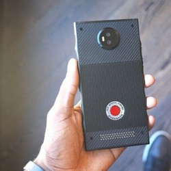 Le protoype d'un smartphone holographique se d�voile sur la toile