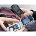 L’usage courant des SMS a modifié la dynamique des rencontres chez les adolescents L’usage courant des SMS a modifié la dynamique des rencontres chez les adolescents