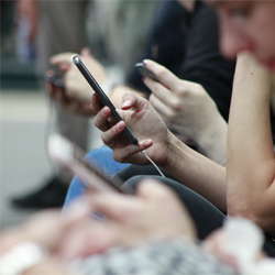 La majorité des Français ont l'impression de ne pas pouvoir contrôler leurs données privées sur leurs smartphones La majorité des Français ont l'impression de ne pas pouvoir contrôler leurs données privées sur leurs smartphones