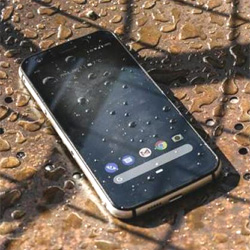 Le Cat S52, un smartphone fin et robuste 