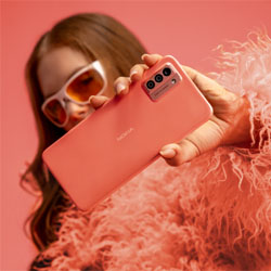Le Nokia G22 revient en ce dbut d'anne dans un nouveau coloris "So Peach"
