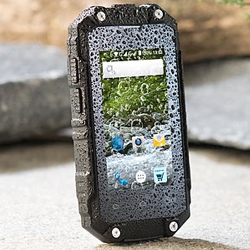 Le SimValley SPT-210 : un mini smartphone Android outdoor Le SPT-210, un smartphone tactile équipé d'Android 5.1