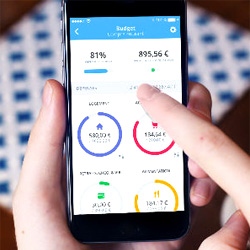 Le smartphone est le numéro 1 des connexions bancaires pour 65% des Français Le smartphone est le numéro 1 des connexions bancaires pour 65% des Français