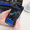 Les applications mobiles simplifient-elles l'investissement crypto plus que jamais ?