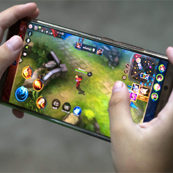 Les consommateurs ont dpens 116 milliards de dollars pour les jeux mobiles en 2021