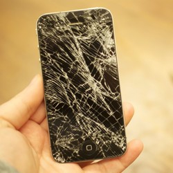 Les écrans d'iPhone seront désormais réparables plus facilement Réparation des écrans d'iPhone : Apple accepte de déléguer ce travail à d'autres enseignes