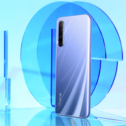 Realme X50 5G : quatre capteurs  l'arrire, un cran 120 Mhz, et la 5G pour 379 