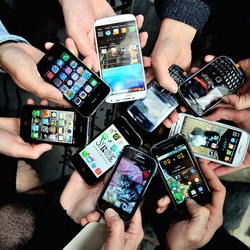 Recyclage de smartphones : les habitudes des Français en 5 chiffres marquants Les 5 chiffres marquants autour du recyclage des téléphones mobiles