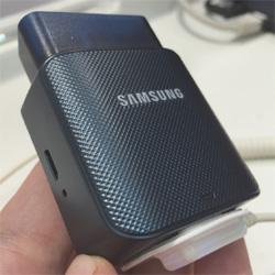 Samsung Connect Auto : le haut débit 4G/Wi-Fi à bord des voitures Samsung Connect Auto : le haut débit 4G/Wi-Fi à bord des voitures