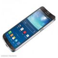 Samsung dévoile son smartphone à écran incurvé Samsung dévoile son smartphone à écran incurvé