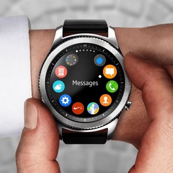 Samsung Gear S3 : tenter d'affranchir les smartwatches des smartphones Gear S3 : Samsung veut affranchir ses montres des smartphones