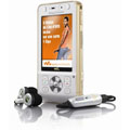 Sony Ericsson et Orange s'associent à l'artiste Ayo Sony Ericsson et Orange s'associent à l'artiste Ayo