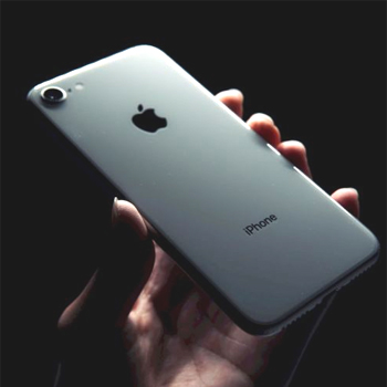 Un cap historique pour Apple : l'iPhone a généré plus de 2000 milliards de dollars depuis son lancement Un cap historique pour Apple : l'iPhone a généré plus de 2000 milliards de dollars depuis son lancement