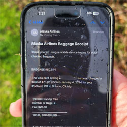 Un iPhone retrouv intact aprs une chute record de 5000 mtres aprs le dcrochage d'une porte en plein vol d'un avion d'Alaska Airlines