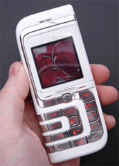 Téléphone Nokia 7260