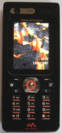Téléphone Sony Ericsson W880i Téléphone Sony Ericsson W880i